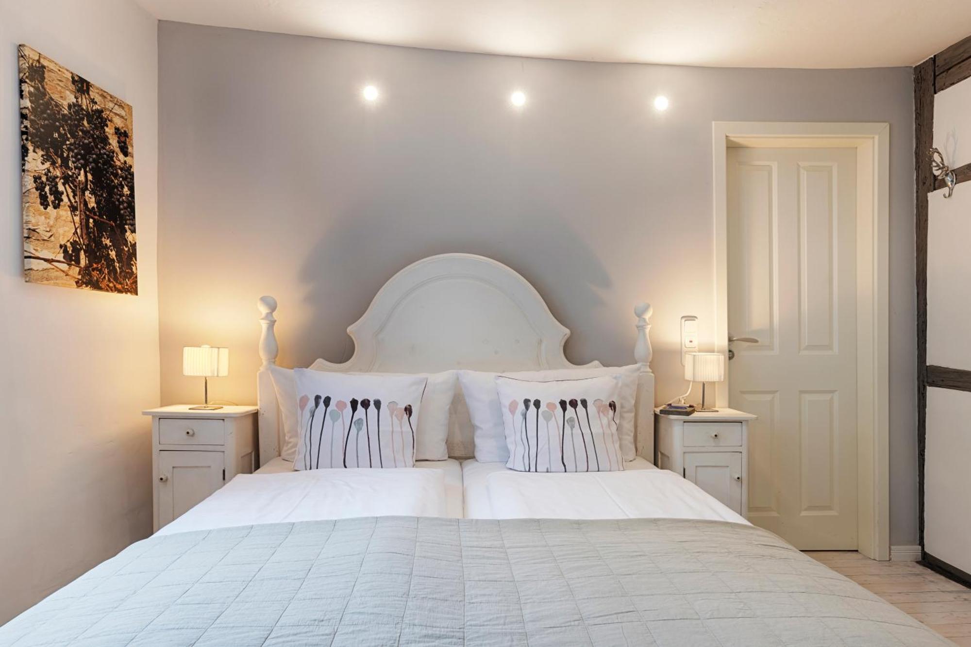 Weinhotel Oechsle & Brix Sommerhausen Dış mekan fotoğraf